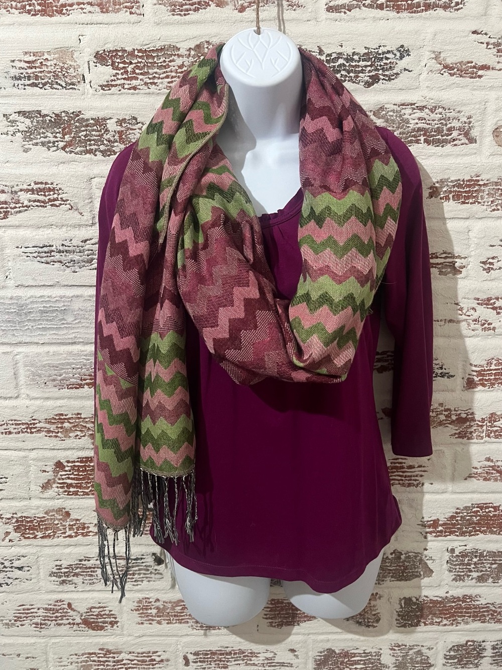 Women’s Chevron Scarf Pink Green Burgundy Zigzag Knit Fringed Wrap